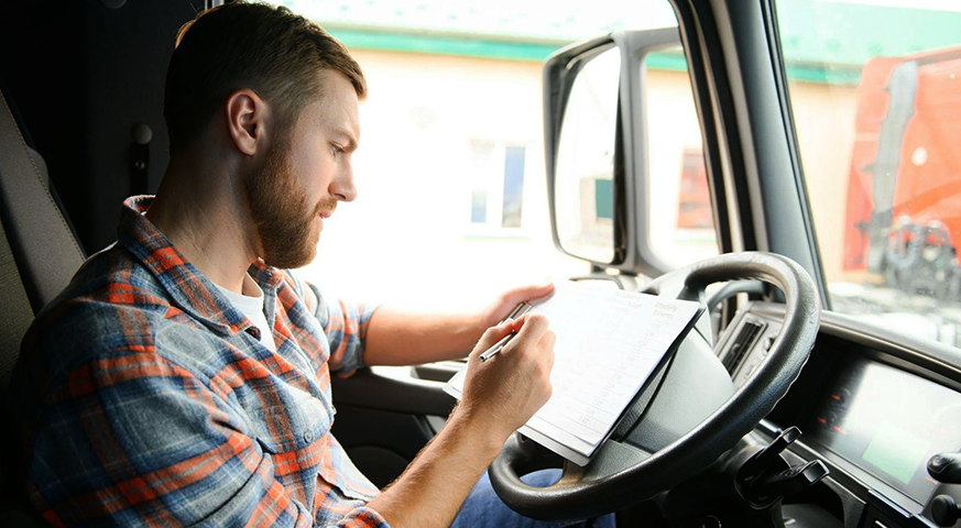 CDL audit what drivers need to know—driver organizing CDL and medical card documents